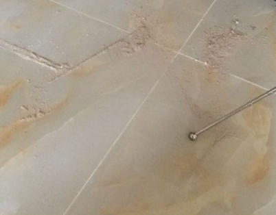 太谷瓷砖空鼓维修公司分享粘合剂选择不当在瓷砖铺贴过程中可能导致以下问题